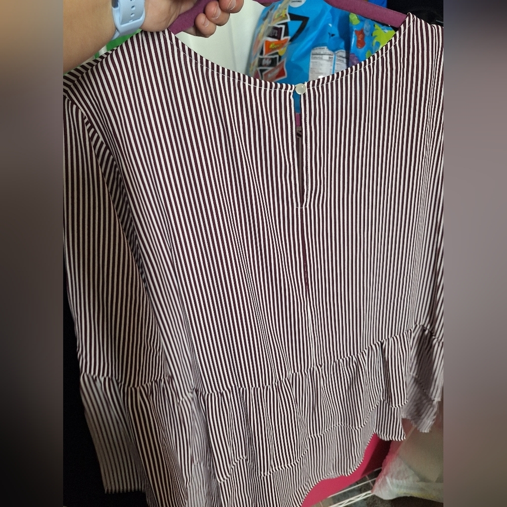 Time and Tru size XXL blouse purple and white - Picture 6 of 7